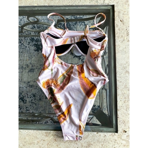 Andrea Iyamah Swimsuit Tiaca One-Piece Floral Cutout Eucalyptus Small NWT - Picture 8 of 9